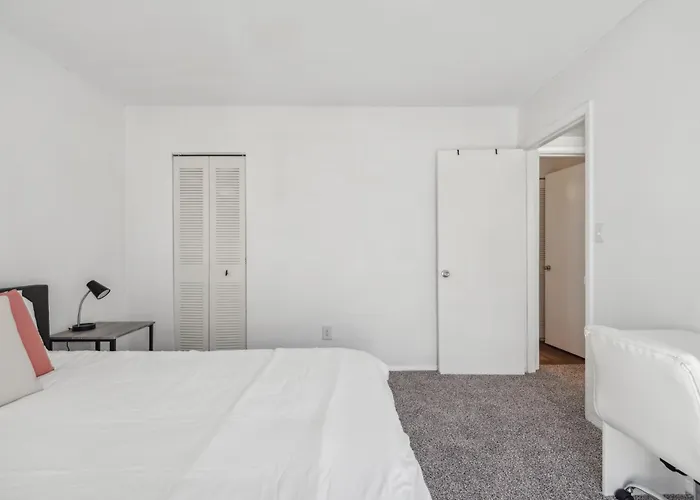 Northcliffe 104 I Fully Furnished 1 Bedroom 1bth Apartment Winston-Salem